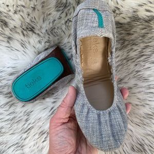 Tieks Silver Lake gray canvas ballet flats size 7 vegan